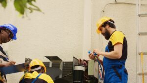 How Skilled Technicians Handle HVAC Emergencies Quickly and Reliably?